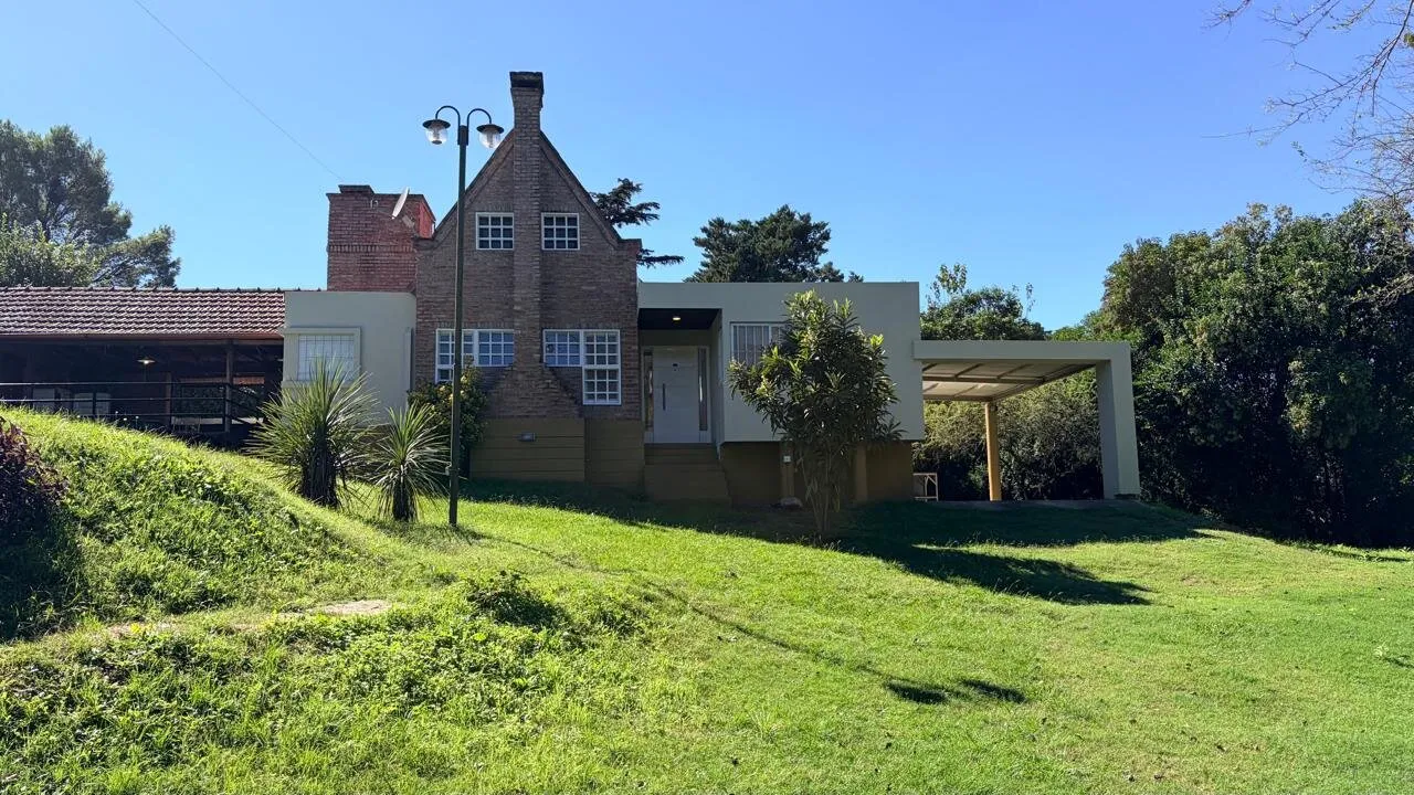 VENTA EN UNQUILLO .BARRIO LAS MERCEDES