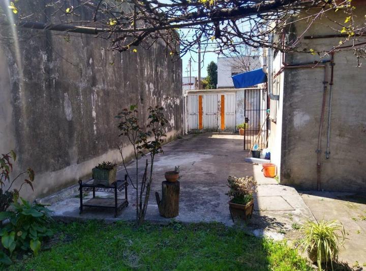 Casa · 213m² · 4 Ambientes · 2 Cocheras