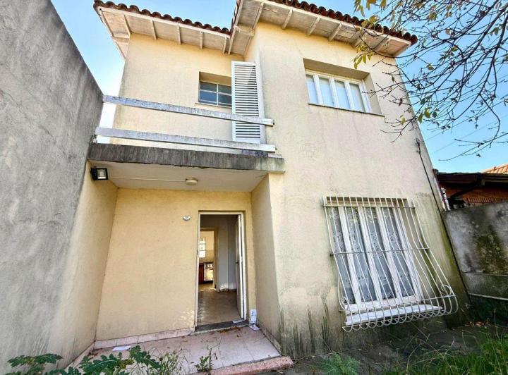 Casa · 180m² · 4 Ambientes