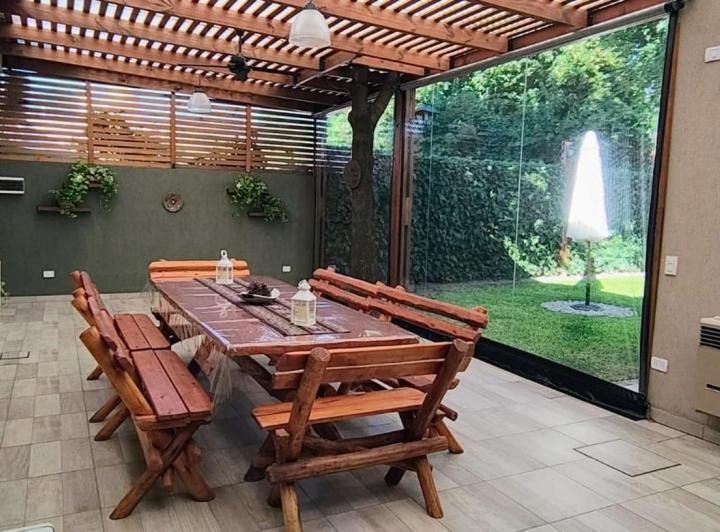 Casa · 130m² · 4 Ambientes · 1 Cochera