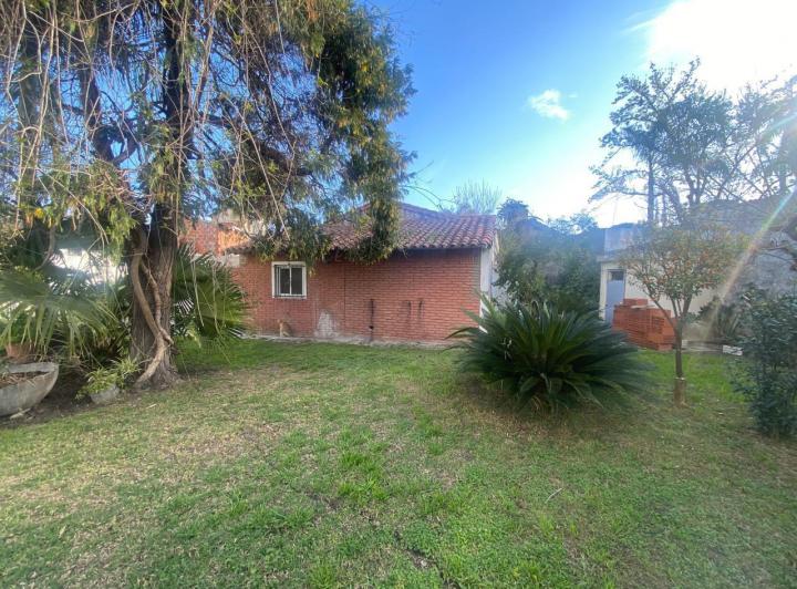 Casa · 122m² · 3 Dormitorios · 1 Cochera