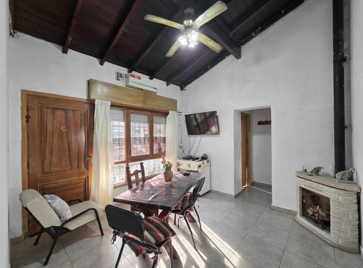 Casa · 120m² · 5 Ambientes · 1 Cochera