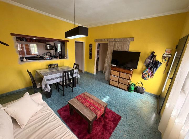 Casa · 20m² · 4 Ambientes · 1 Cochera