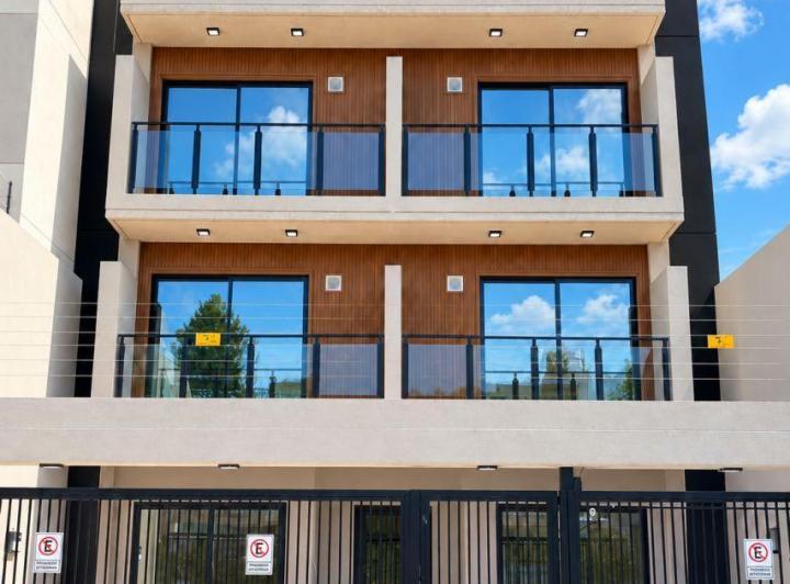Departamento · 47m² · 2 Ambientes · 3 Cocheras