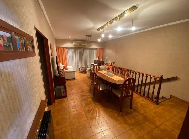 PH · 102m² · 4 Ambientes · 1 Cochera