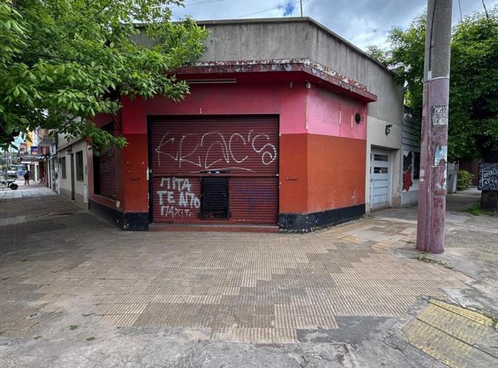 Local comercial · 110m² · 3 Ambientes · 1 Cochera