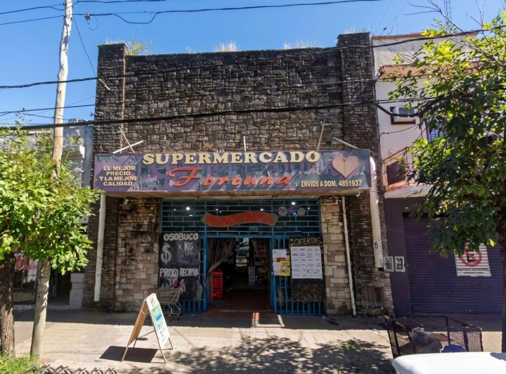 Local comercial · 394m² · 5 Ambientes