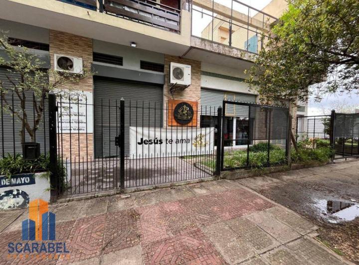 Local comercial · 210m² · 3 Ambientes · 3 Cocheras