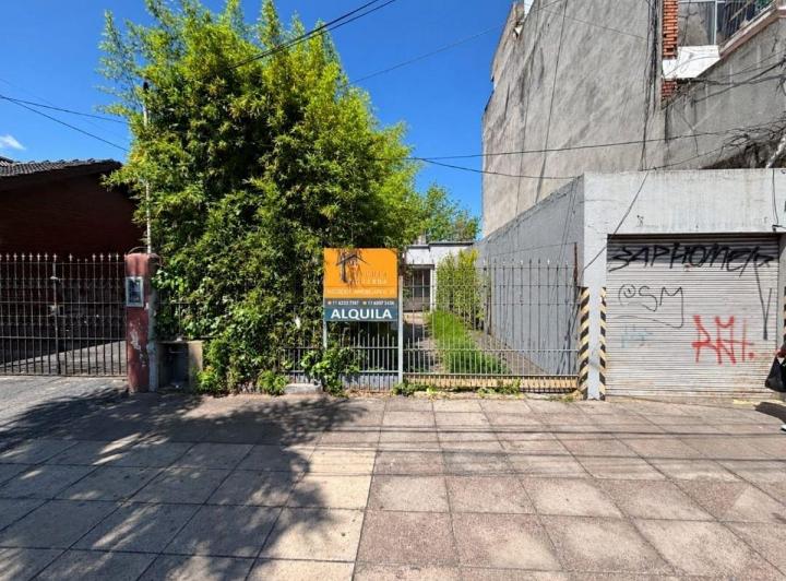 Depósito · 150m² · 2 Ambientes · 1 Cochera