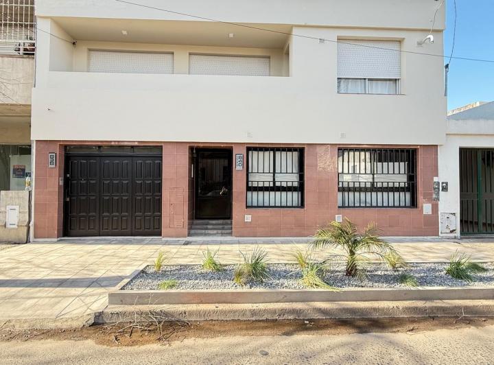 Casa · 85m² · 5 Ambientes
