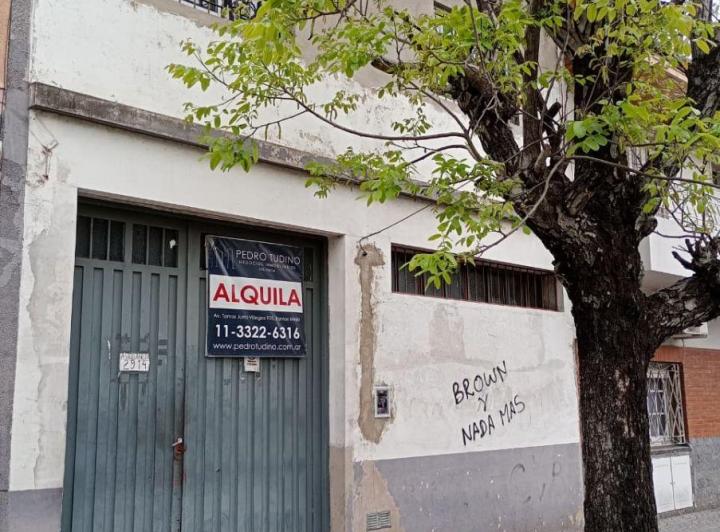 Bodega-Galpón · 120m²