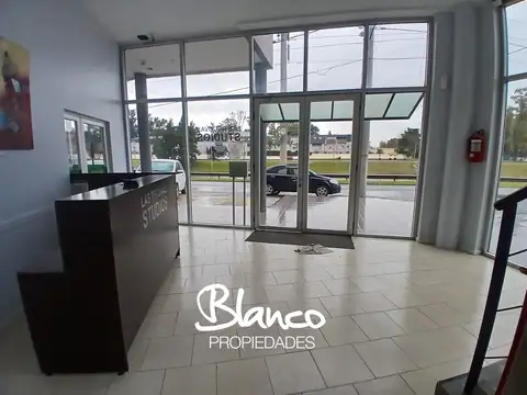 Oficina en Alquiler en Pilar Centro, Pilar