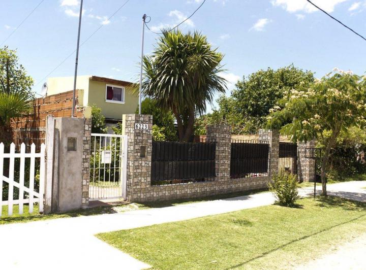 Casa · 80m² · 3 Ambientes · 1 Cochera