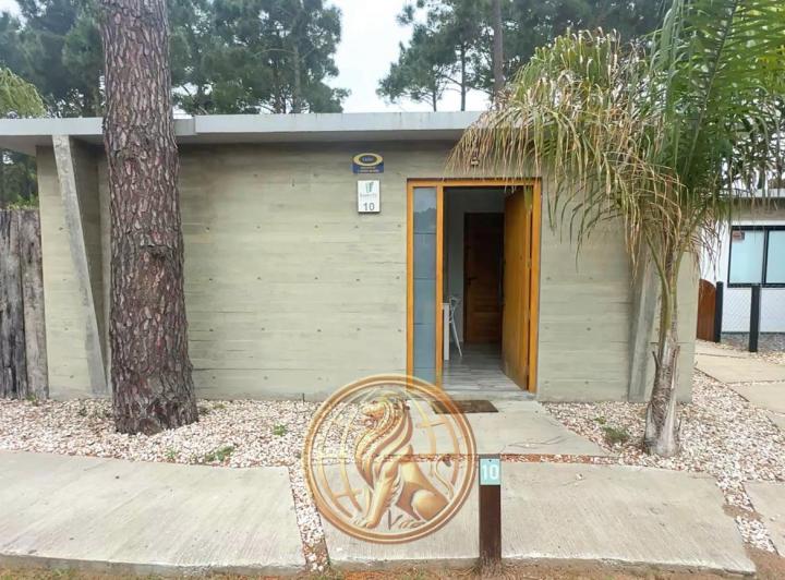 Casa · 49m² · 3 Ambientes · 1 Cochera