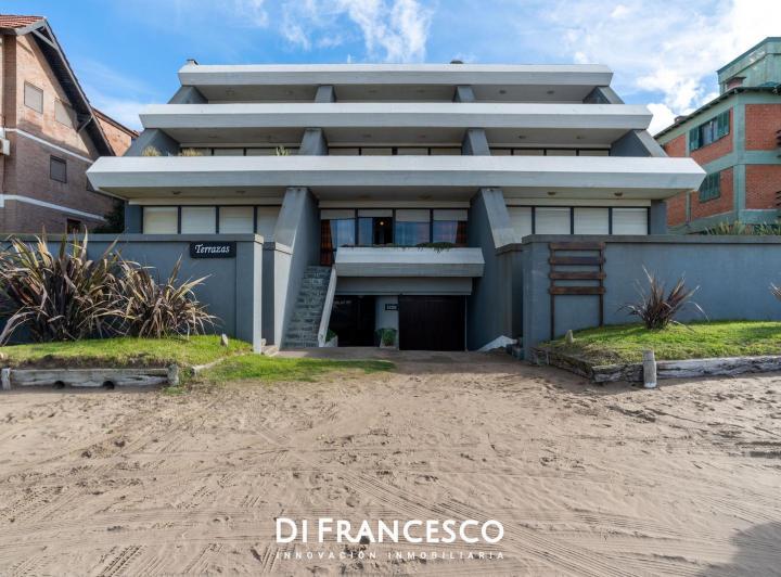 Departamento · 38m² · 2 Ambientes · 1 Cochera