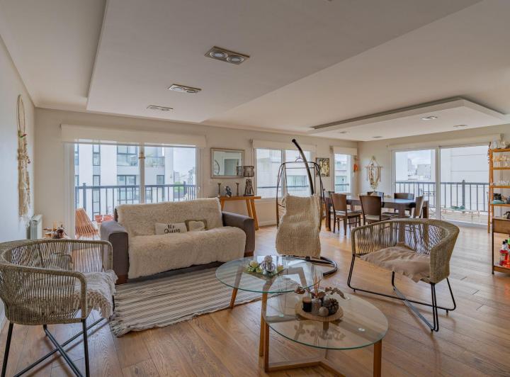 Departamento · 135m² · 4 Ambientes · 2 Cocheras