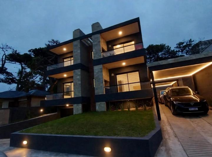 Departamento · 40m² · 2 Ambientes · 1 Cochera