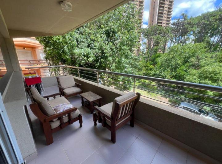 Departamento · 60m² · 5 Ambientes · 1 Cochera
