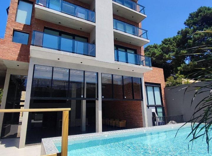 Departamento · 50m² · 2 Ambientes · 1 Cochera
