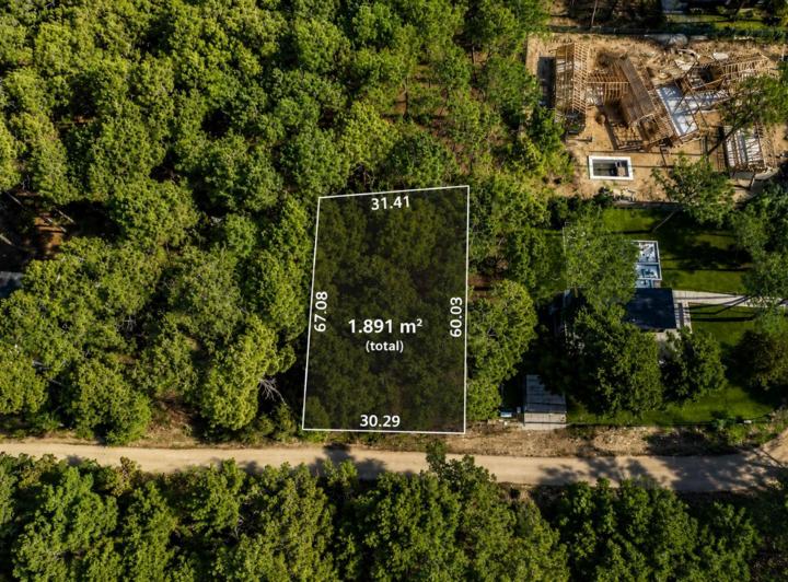 Terreno · 1800m²