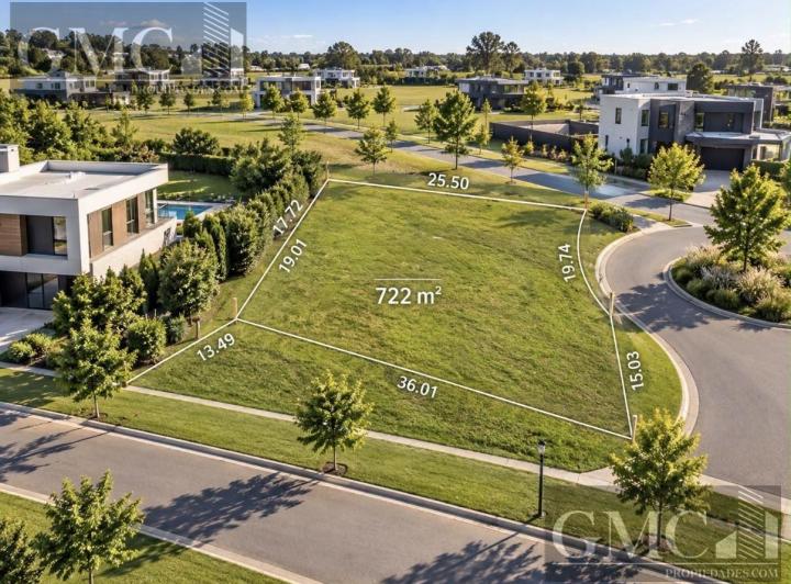 Terreno · 722m²