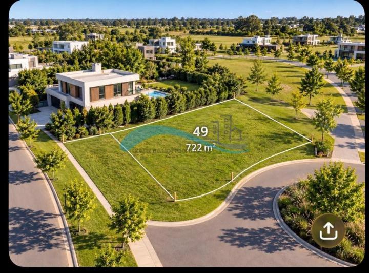 Terreno · 722m²