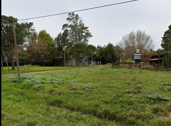 Terreno · 884m²