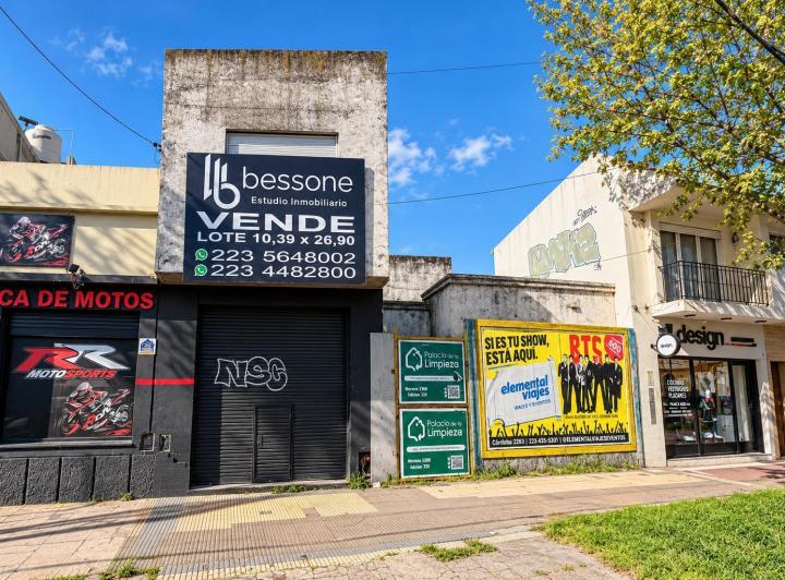 Terreno · 270m²
