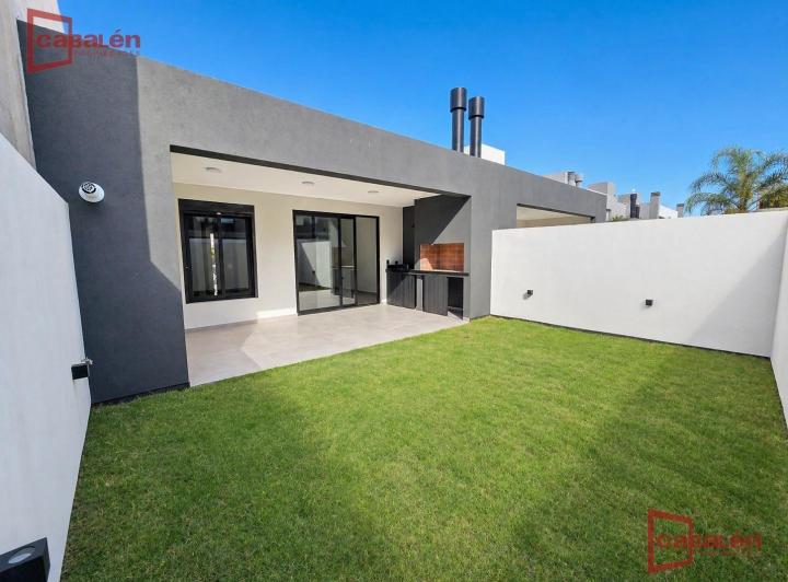 Casa · 112m² · 3 Ambientes · 1 Cochera