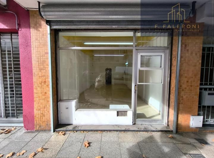 Local comercial · 66m²