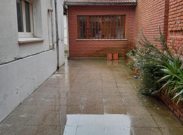 Casa · 164m² · 4 Ambientes · 2 Cocheras