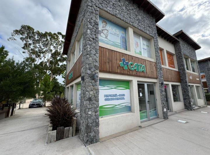 Local comercial · 70m² · 2 Ambientes