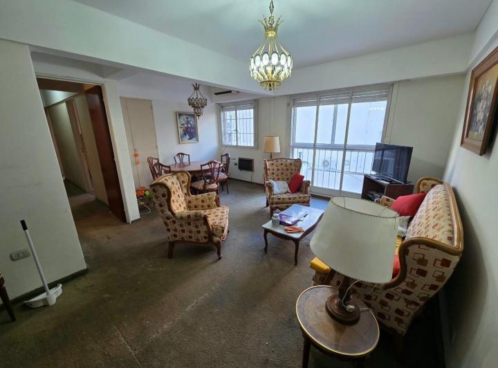 Departamento · 76m² · 4 Ambientes · 1 Cochera