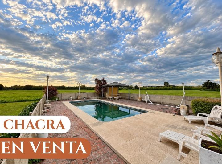 Campo · 400m² · 5 Ambientes · 4 Cocheras