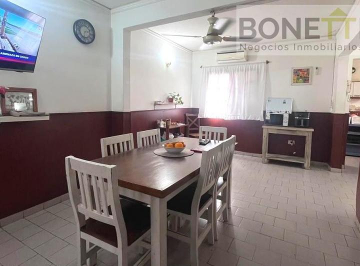 Casa · 100m² · 4 Ambientes · 1 Cochera