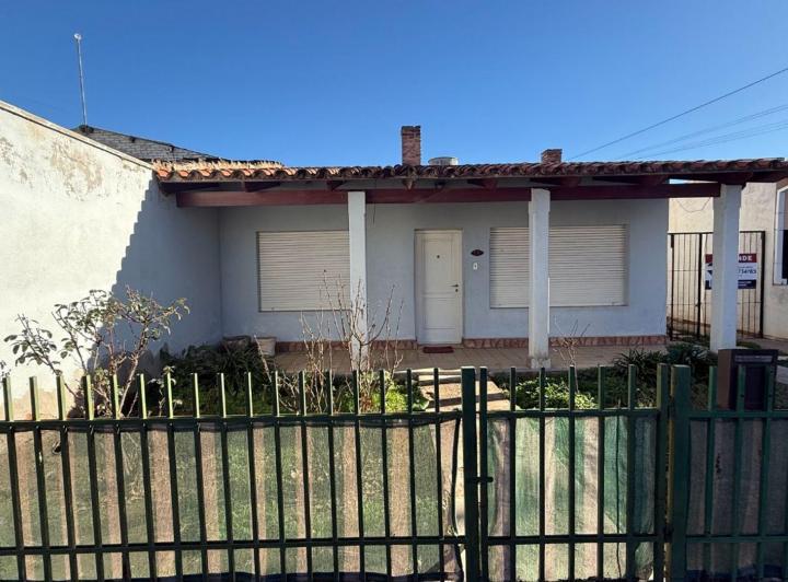Casa · 106m² · 5 Ambientes · 1 Cochera