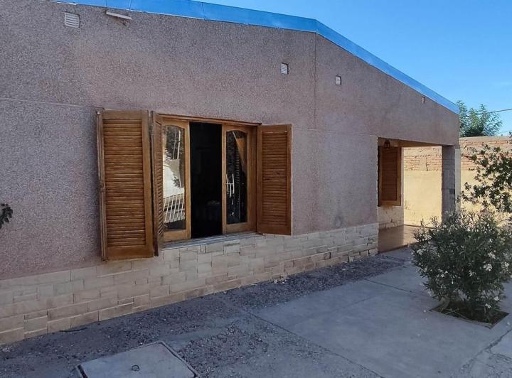 Casa · 94m² · 5 Ambientes