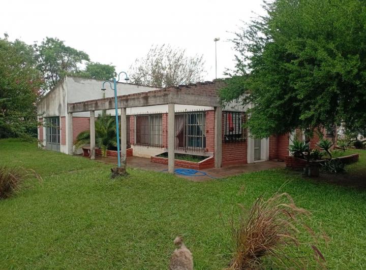 Casa · 194m² · 6 Ambientes · 1 Cochera