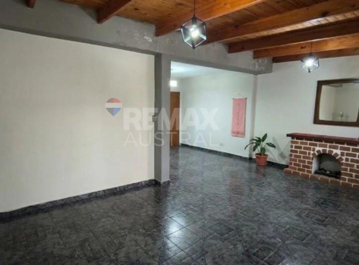 Casa · 90m² · 5 Ambientes