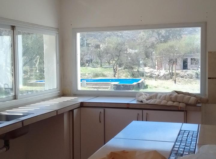 Casa · 160m² · 4 Ambientes · 1 Cochera