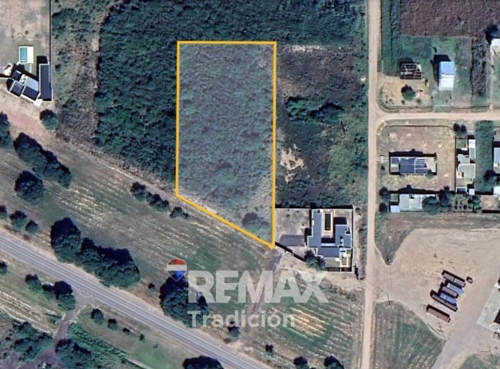 Terreno · 4999m²