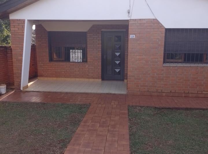 Casa · 150m² · 5 Ambientes · 2 Cocheras