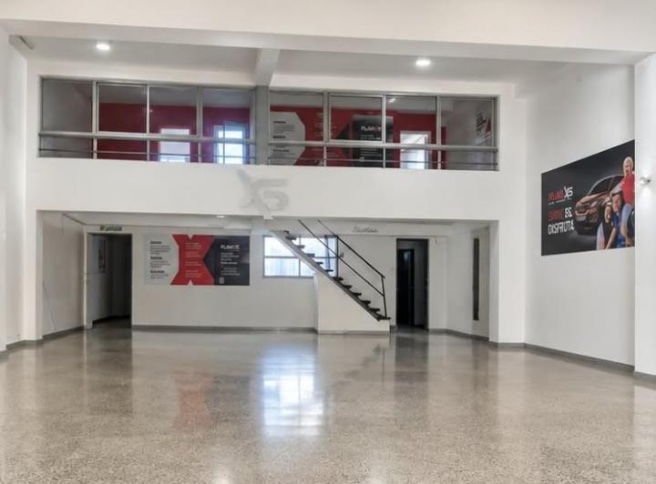 Local comercial · 150m²