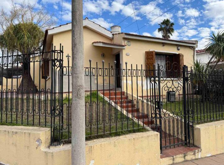 Casa · 119m² · 7 Ambientes · 1 Cochera