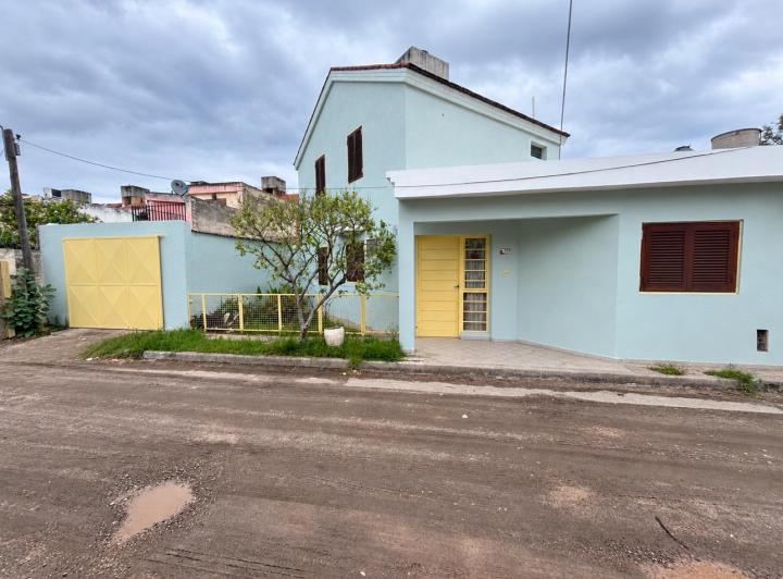 Casa · 149m² · 4 Ambientes · 1 Cochera