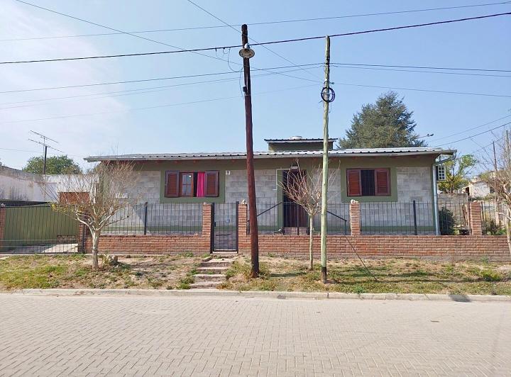 Casa · 102m² · 5 Ambientes
