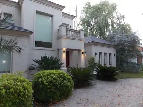 Casa en Alquiler en Club Miralagos, Countries y Barrios Cerrados en la Plata
