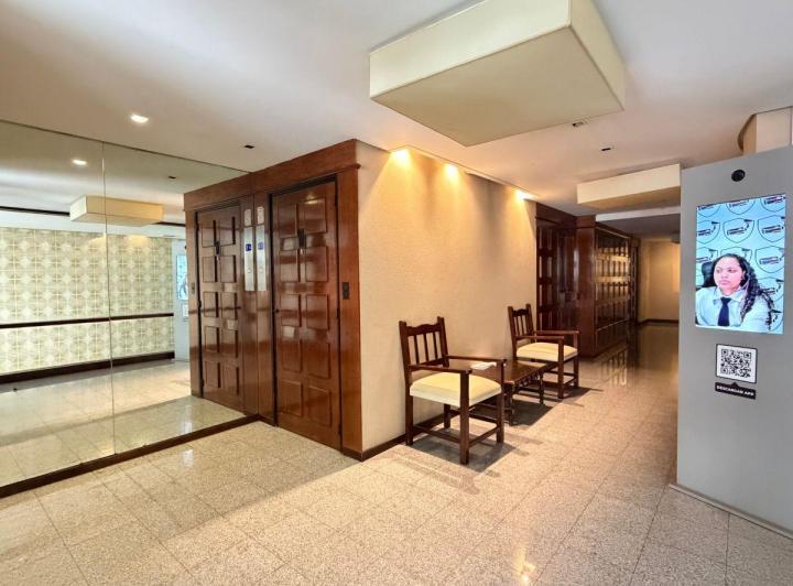 Departamento · 103m² · 5 Ambientes · 1 Cochera