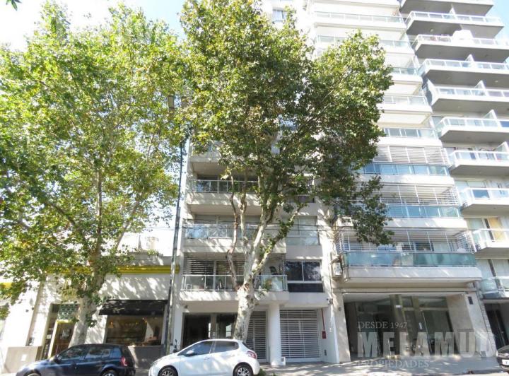 Departamento · 48m² · 2 Ambientes · 1 Cochera