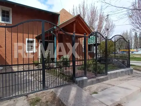 Venta casa 3 dorm. - cinco saltos